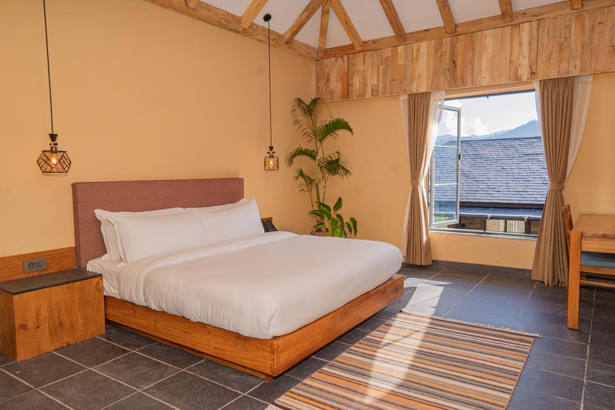 Dorje'S Resort And Spa Похара Екстериор снимка