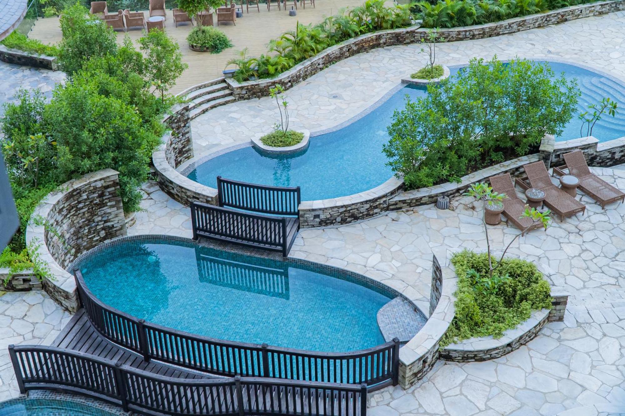 Dorje'S Resort And Spa Похара Екстериор снимка