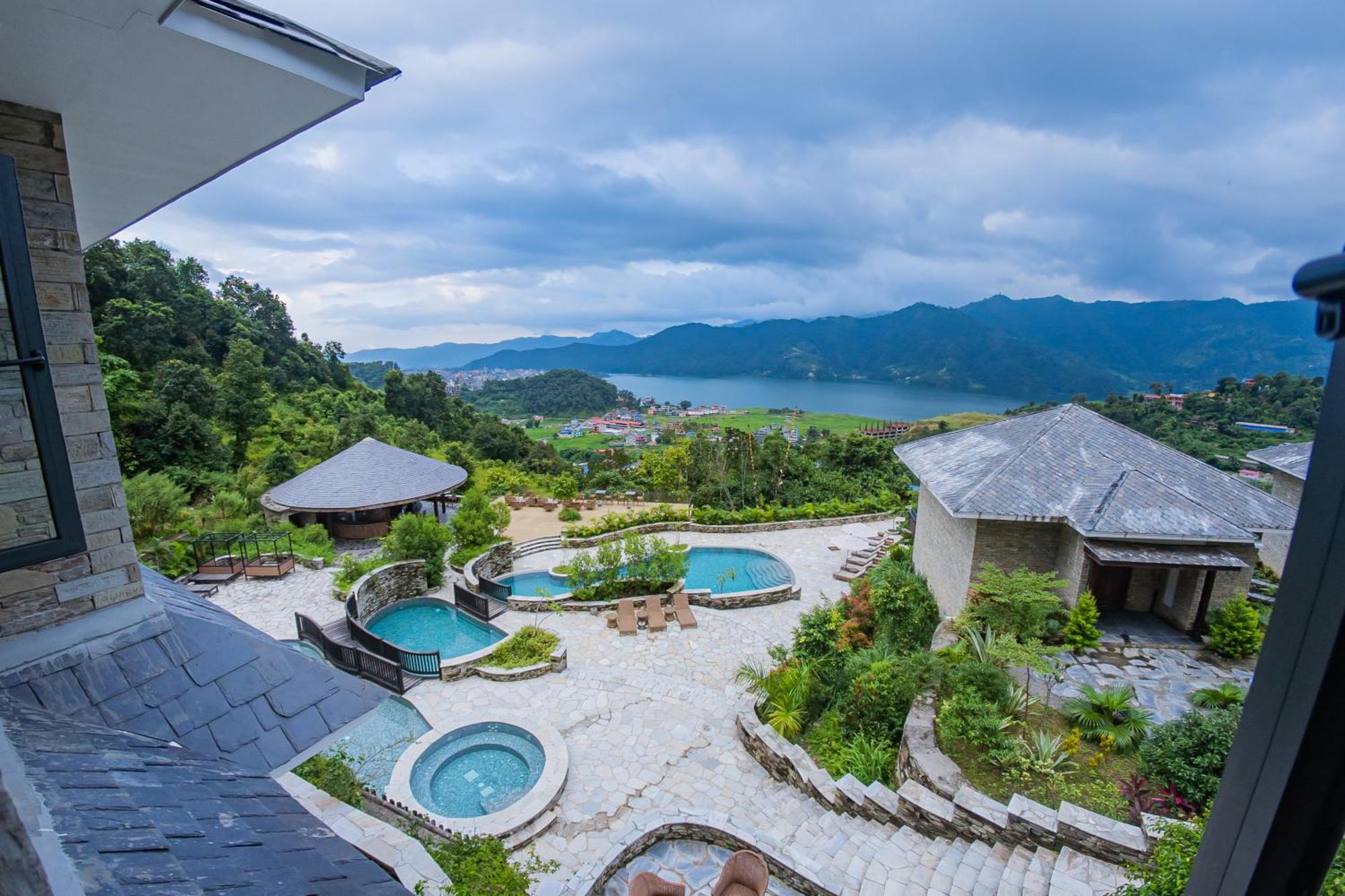 Dorje'S Resort And Spa Похара Екстериор снимка
